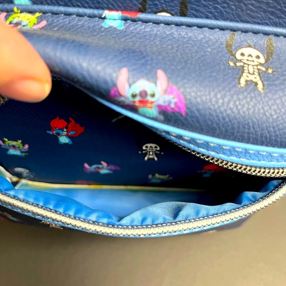 RARE 2019 Loungefly Halloween Stitch mini backpack - Picture 3 of 9